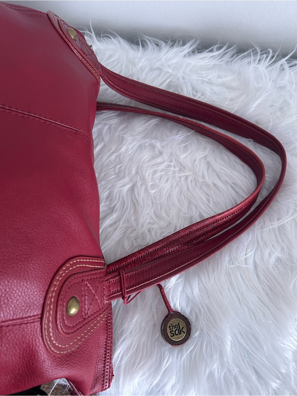 The Sak Red Leather Convertible Shoulder Crossbody Bag Brass Hardware - Picture 9 of 13